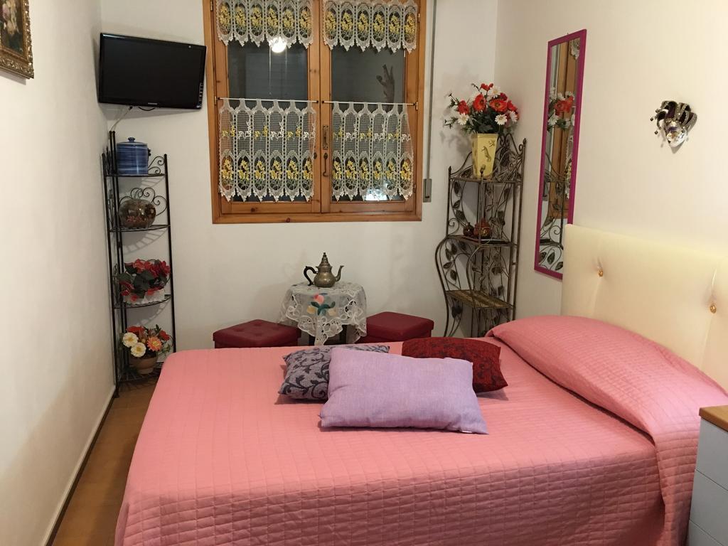 Bed & Breakfast Da Eliana Molinella Pokój zdjęcie